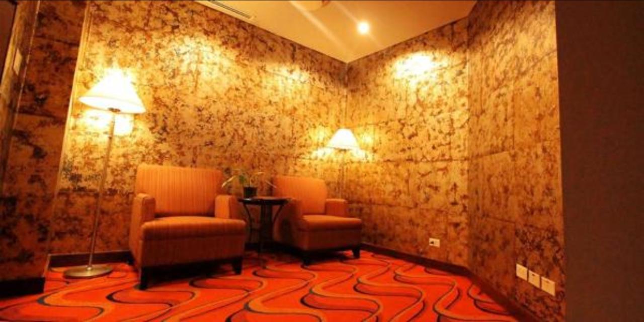 The Bellevue Manila Hotell Muntinlupa City Exteriör bild