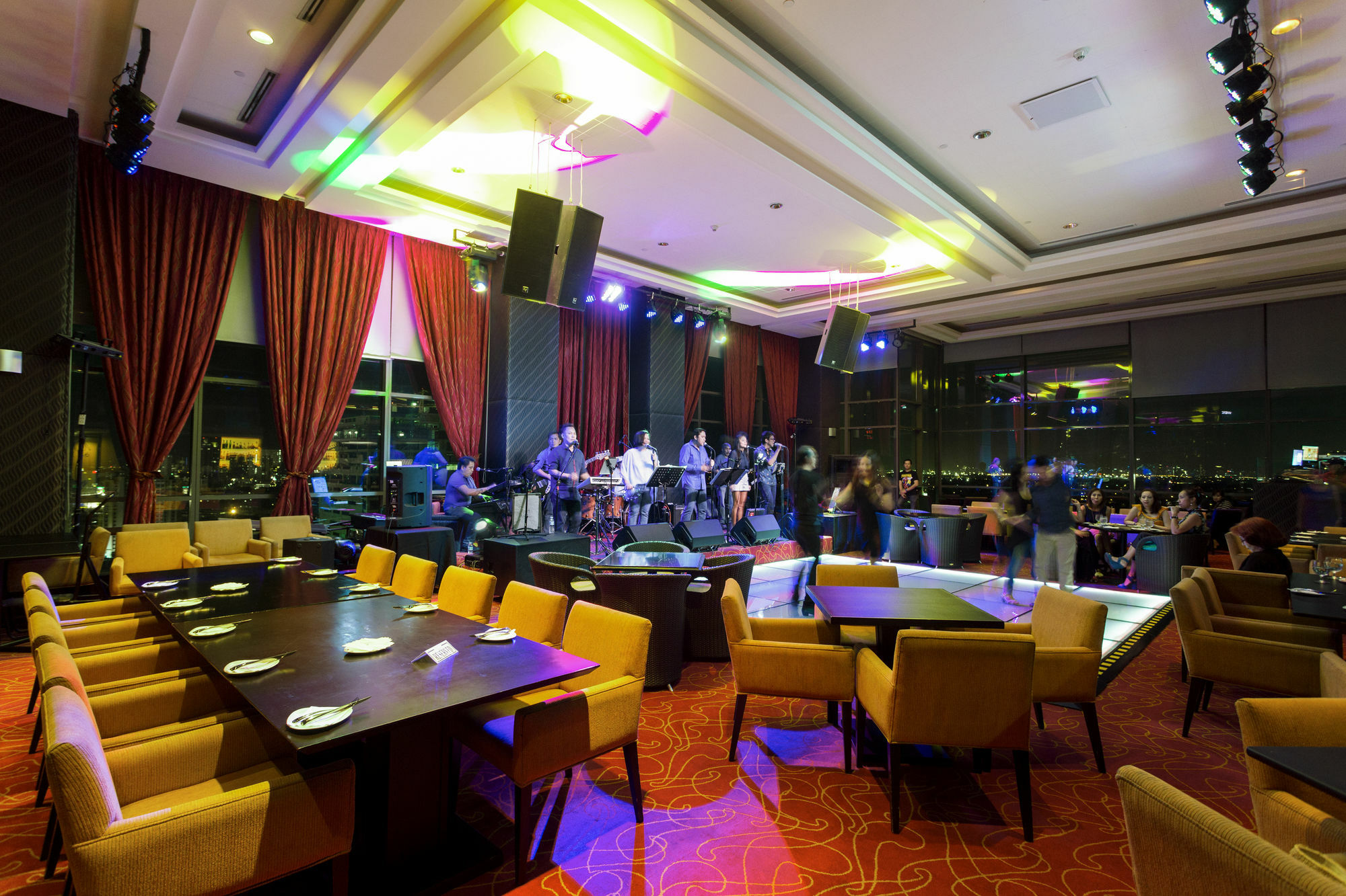The Bellevue Manila Hotell Muntinlupa City Exteriör bild