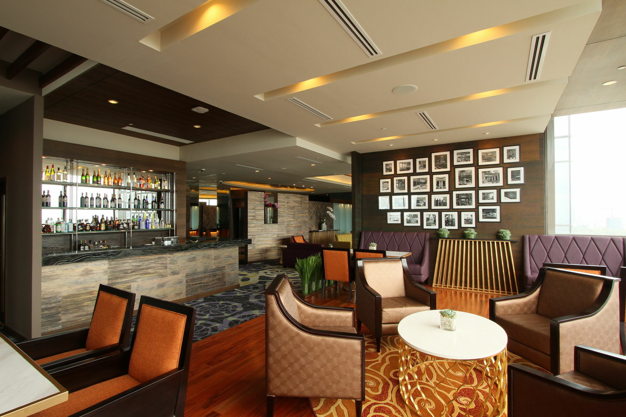 The Bellevue Manila Hotell Muntinlupa City Exteriör bild