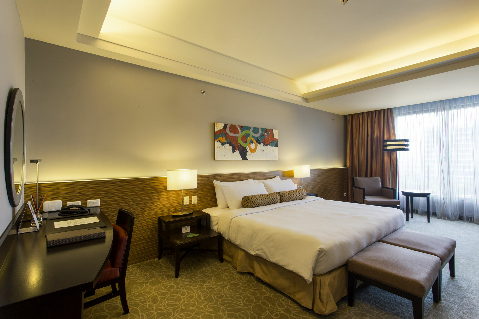 The Bellevue Manila Hotell Muntinlupa City Exteriör bild