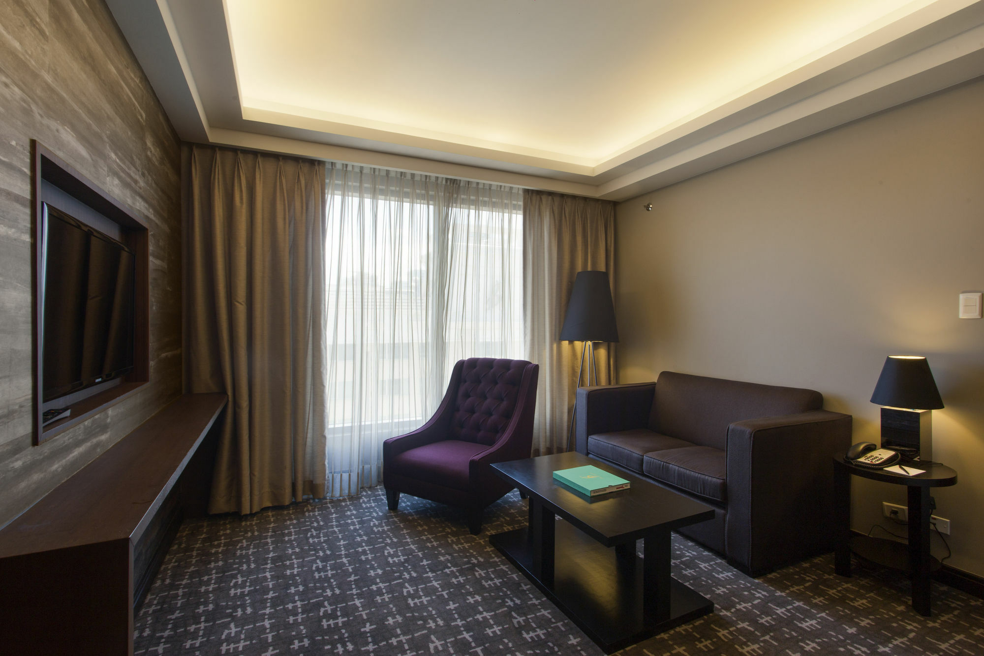 The Bellevue Manila Hotell Muntinlupa City Exteriör bild