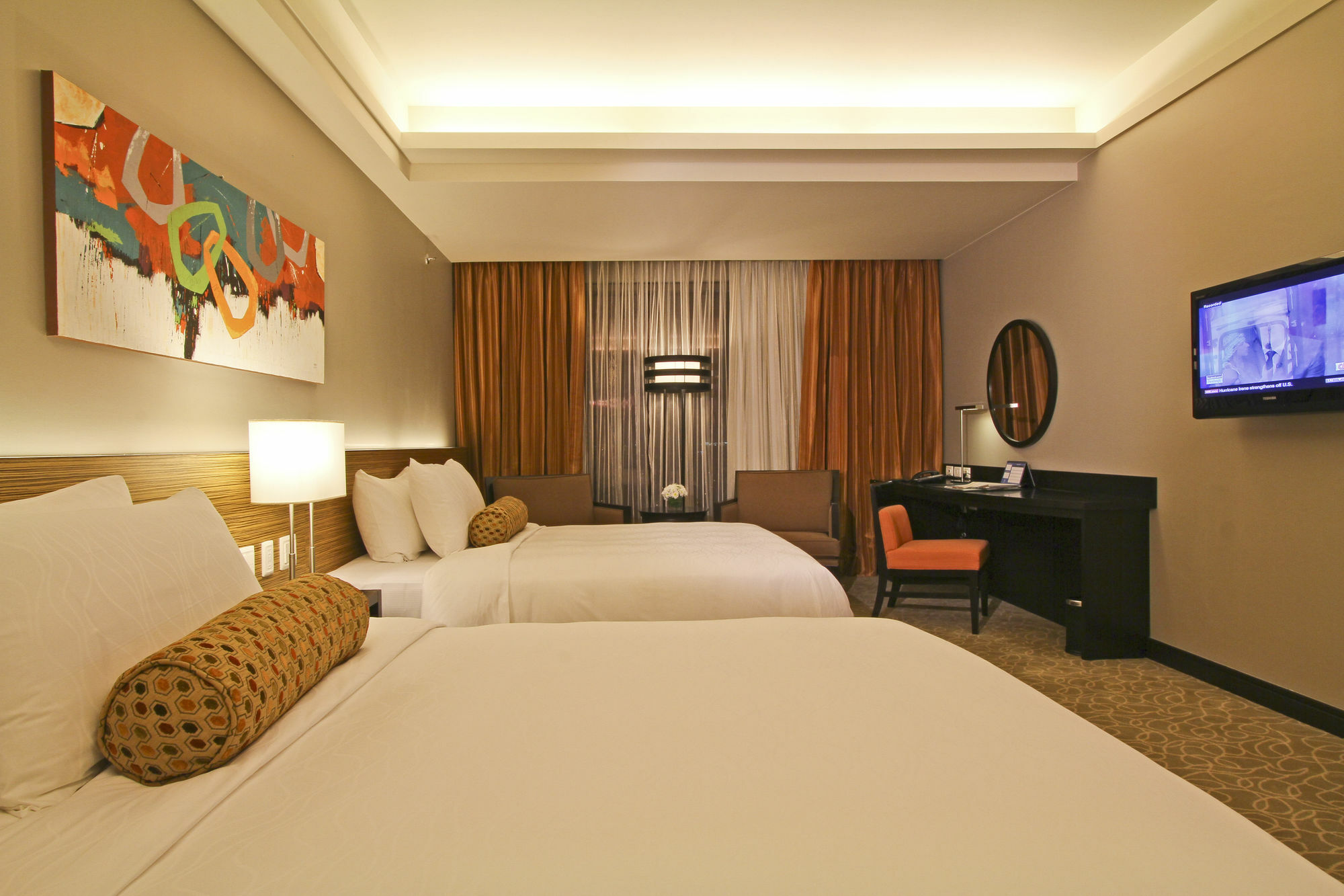 The Bellevue Manila Hotell Muntinlupa City Exteriör bild