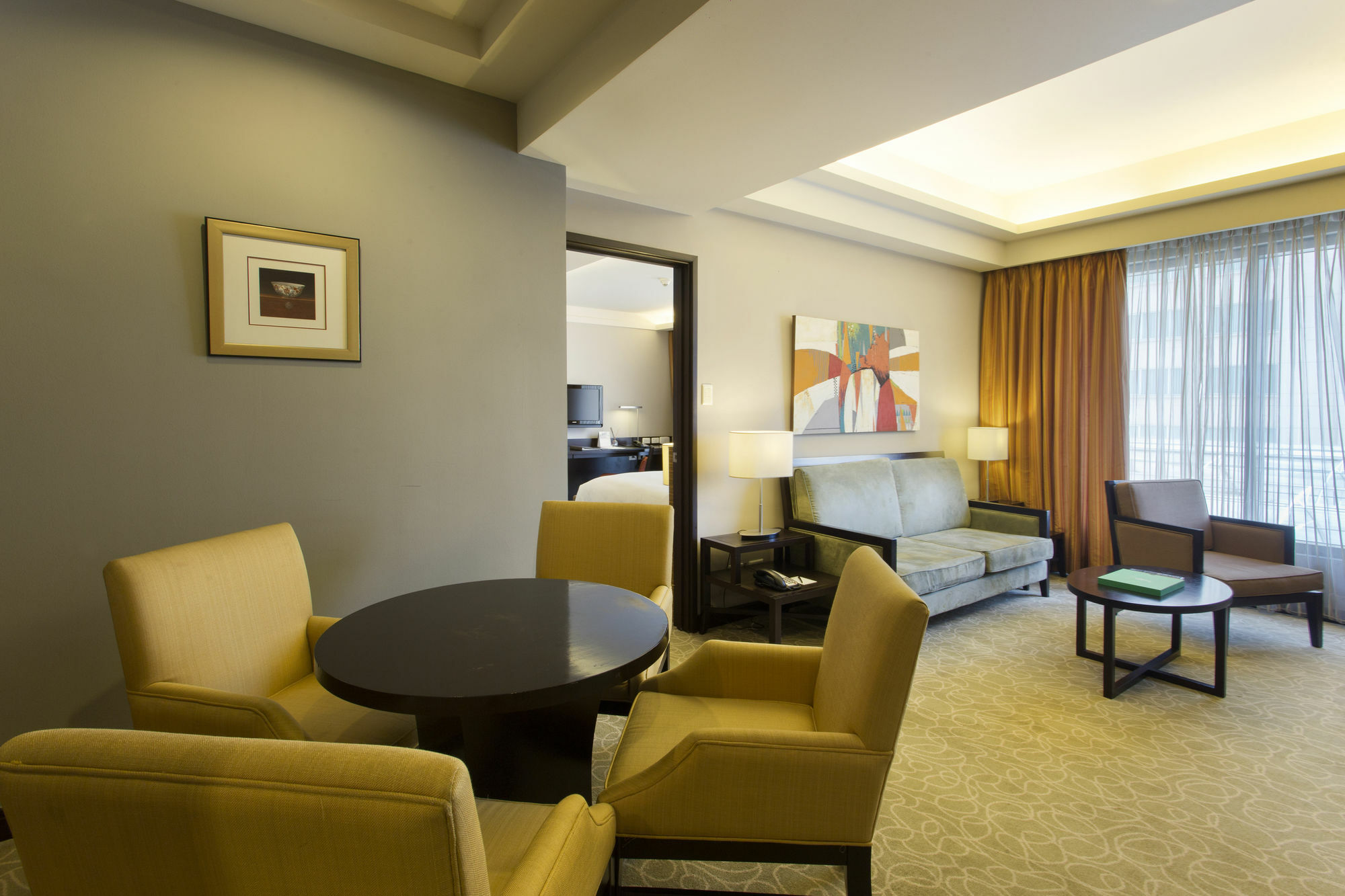 The Bellevue Manila Hotell Muntinlupa City Exteriör bild